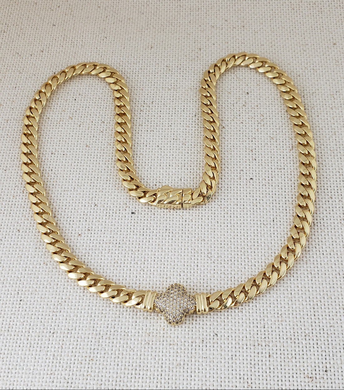 14K Gold Plated Clover Choker Necklace